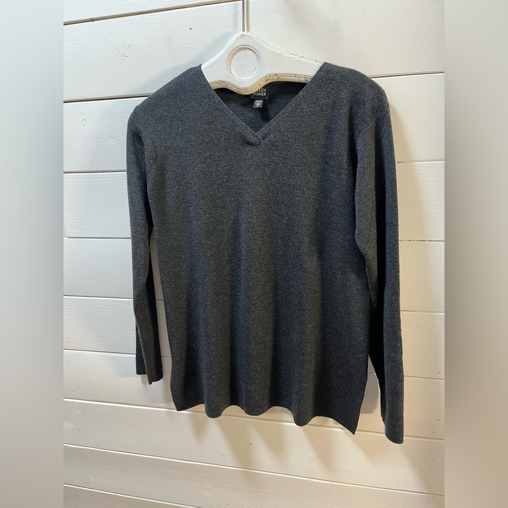 EILEEN FISHER Charcoal Merino Wool V-Neck Sweater – Size S - Picture 8 of 11